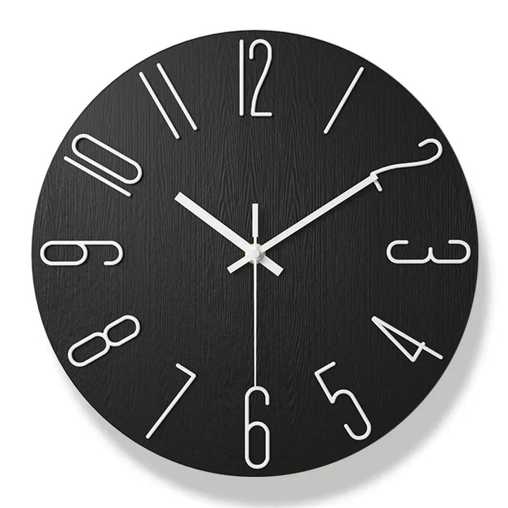 Wanduhr aus Holz im skandinavischen Stil