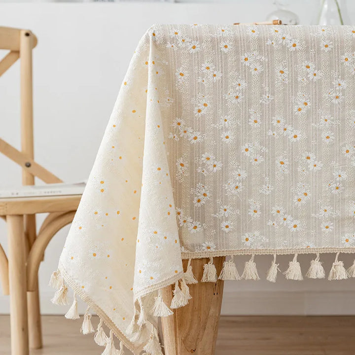Skanto | Victoria Gänseblümchen-Tischdecke