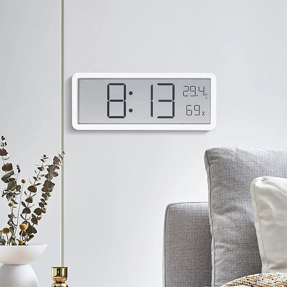 Skanto | TimeVibe Große LED-Digitalwanduhr mit Temperatur- und Feuchtigkeitsanzeige
