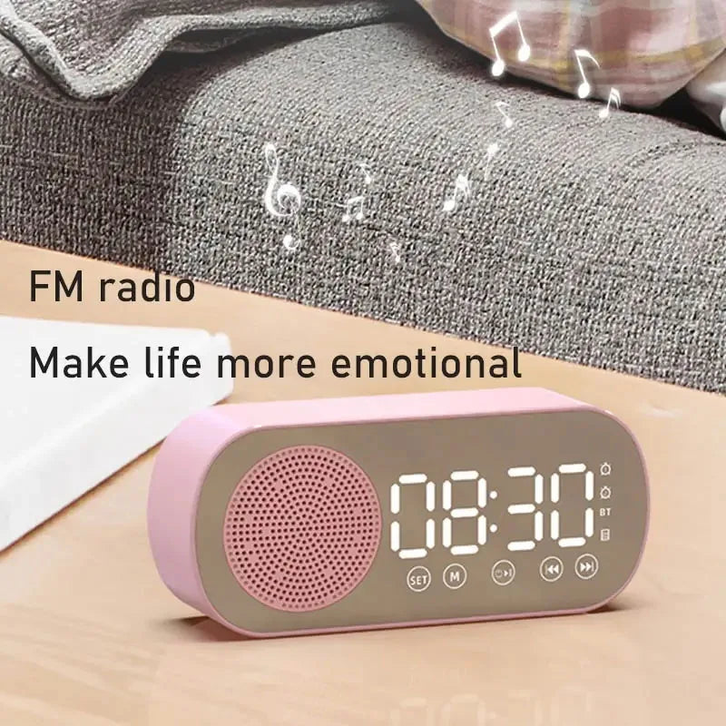 Skanto | Digitaler Wecker mit Bluetooth Lautsprecher und FM Radio