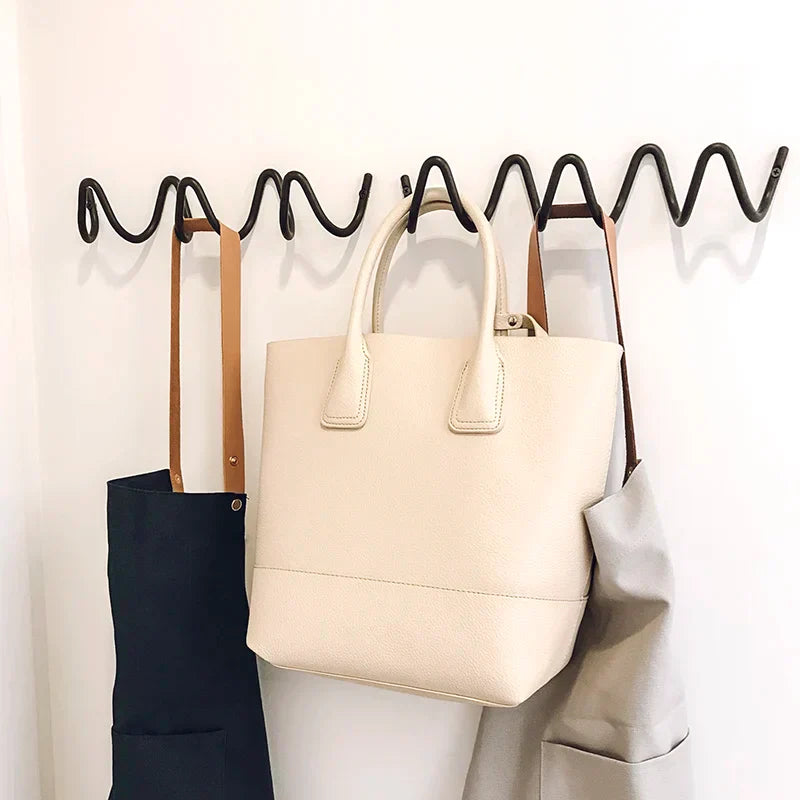 Skanto | Scribble Wandgarderobe