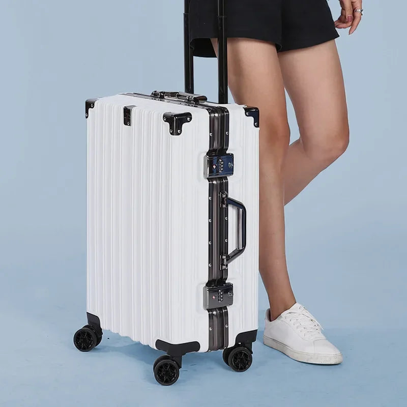 Skanto | Hartschalenkoffer mit Aluminiumrahmen – Geneva