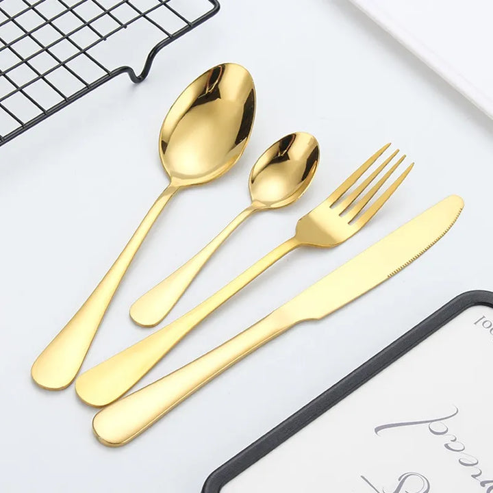 Skanto | Opulentes Gold-Besteckset – Das elegante 24-teilige Gold- und Silber-Besteckset
