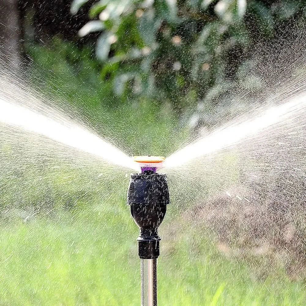 Skanto | Automatischer rotierender Gartensprenger mit Teleskopständer