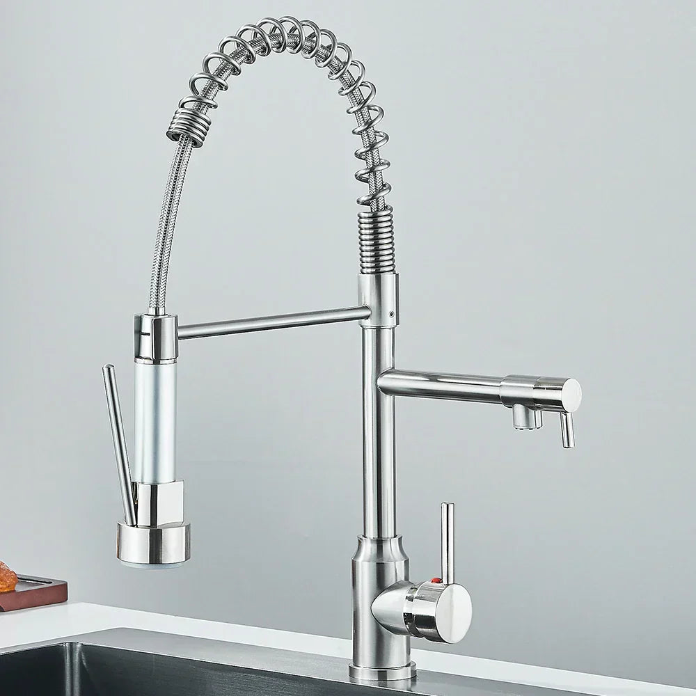 HydroFlex – Moderner Küchenarmatur mit Doppelsprühfunktion Skanto