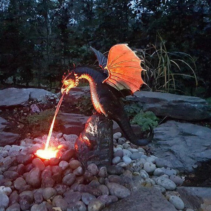 Skanto | Majestätische feuerspeiende Drachenbrunnen-Skulptur