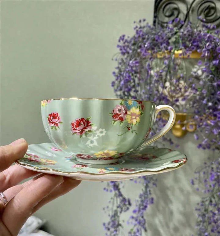 Skanto | Elegante Bone China Porzellan Kaffeetasse – Luxuriöses und einzigartiges Design