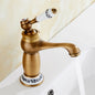 HeritageFlow – Vintage Bronze Wasserhahn mit Porzellangriff Skanto