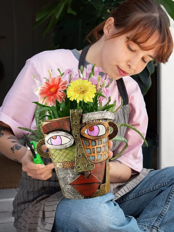 Skanto | Bunter Gesichts-Blumentopf – Kreative Dekoration für Haus und Garten