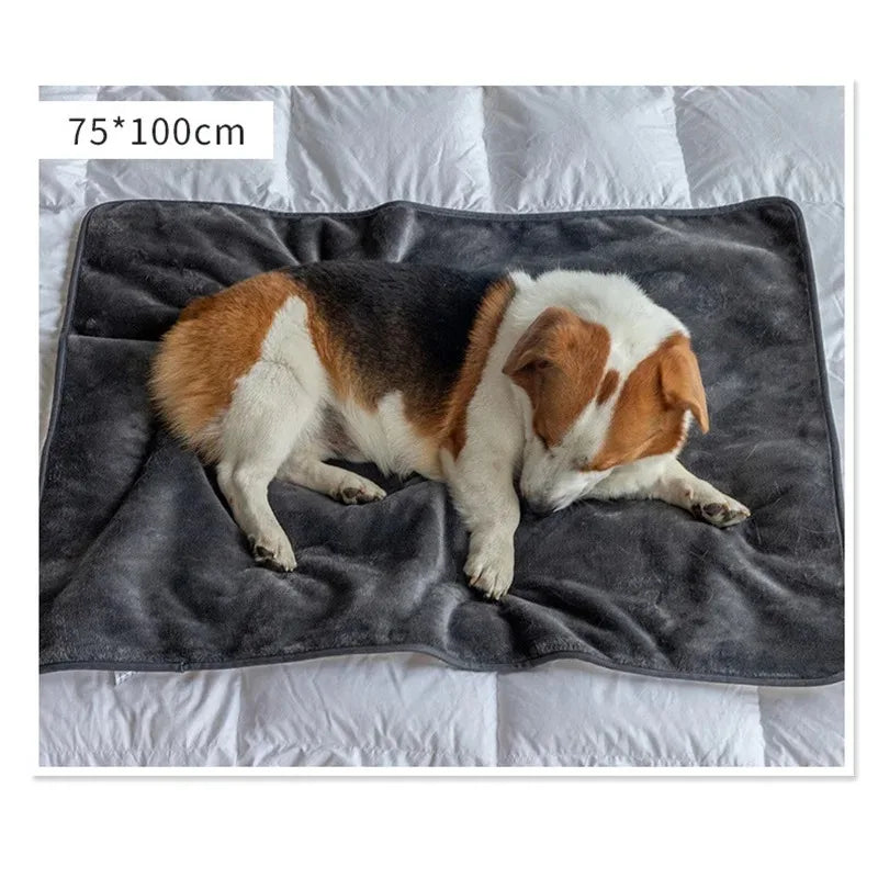 Skanto | PawProof Wasserdichte Haustierdecke | Für Hunde & Katzen | Gemütlich & strapazierfähig