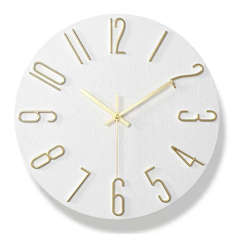 Wanduhr aus Holz im skandinavischen Stil