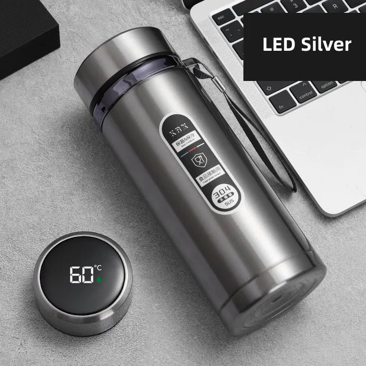 Skanto | 800ml-1L Edelstahl-Thermoskanne – Tragbare Vakuumflasche mit LED-Temperaturanzeige