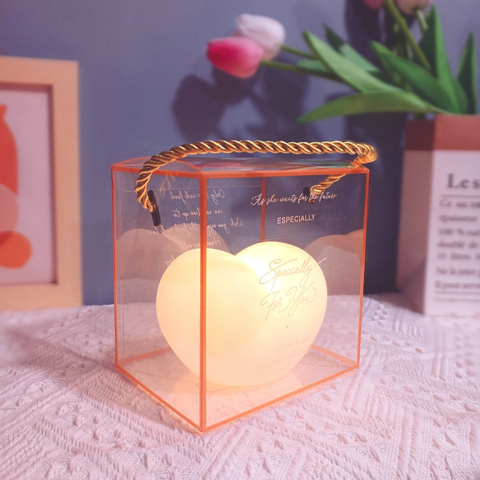 Skanto | LuvSphere Silikon-LED-Nachtlicht | Herzförmiges Design | Tischlampe | Warmes Umgebungslicht | Dekorativ