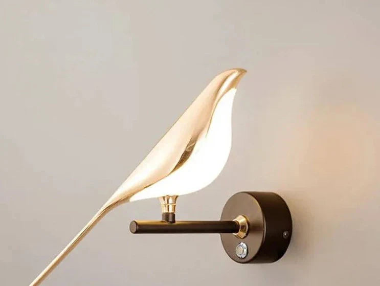 Skanto | BirdGlow – Bezaubernde Vogel-Wandleuchte für sanftes, fesselndes Licht