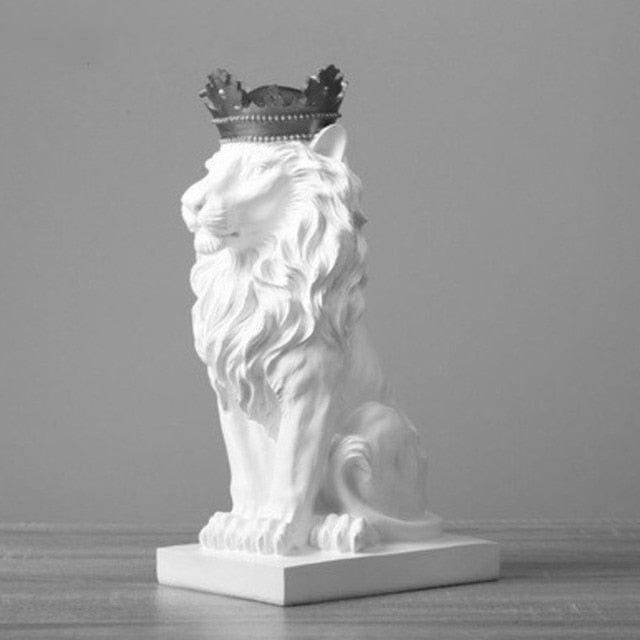 Skanto Tierfigur Harz Kronenlöwen-Statue Handgemachtes Kunstwerk Geschenk Home Office Dekor Ornament Wohnzimmer Schreibtisch Heimdekoration