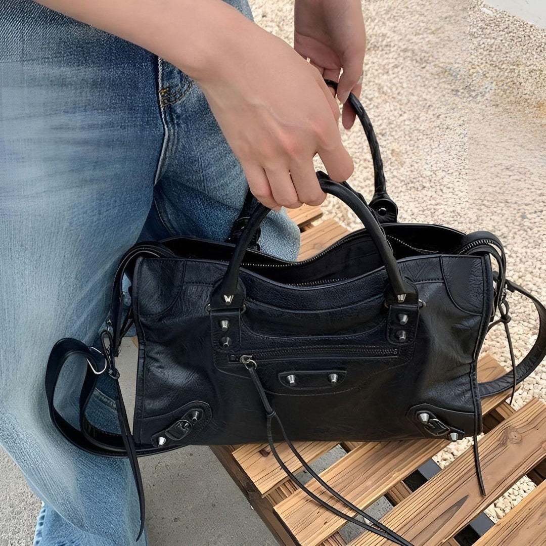 Skanto | Salome Bag | Geräumige Handtasche aus PU-Leder | Schwarz
