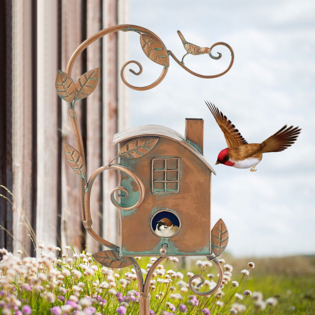 Skanto | Vogelhaus-Gartenstecker aus Metallkunst - Skanto