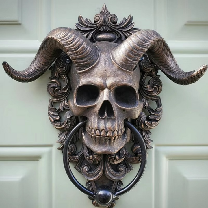 Skanto | Türklopfer mit Harz-Totenkopf