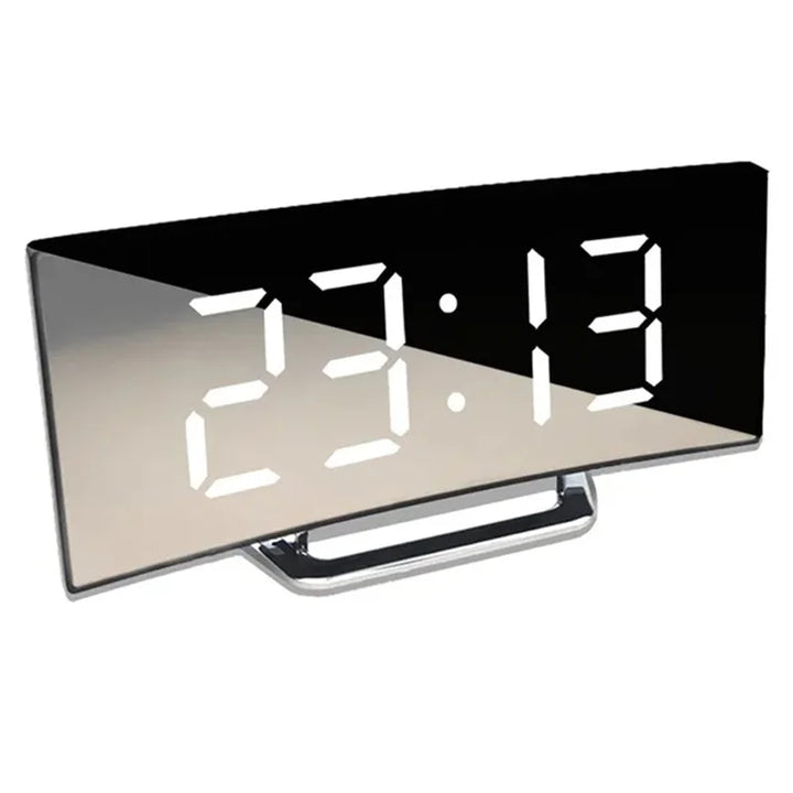 Skanto | LED-Digitalwecker mit gebogenem Bildschirm und USB-Ladefunktion