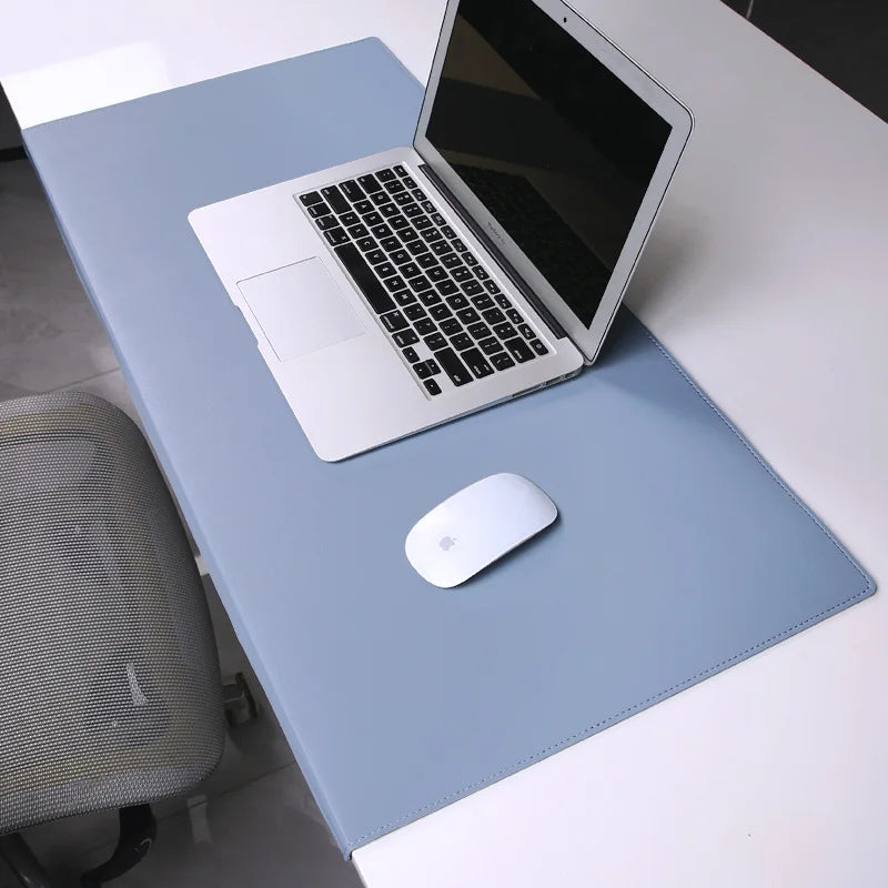 Skanto | Ergonomische PU-Leder-Schreibtischunterlage – Handgelenk- und Ellbogenstütze mit rutschfester Oberfläche für Büro und Gaming