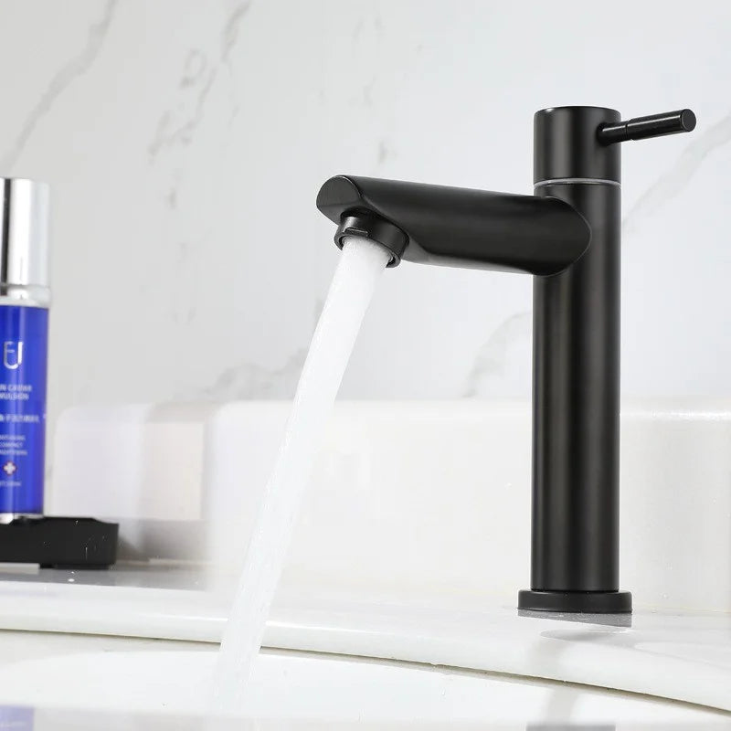 Skanto | GreenFlow Wasserhahn | Einfache Installation, Langlebiges Design!