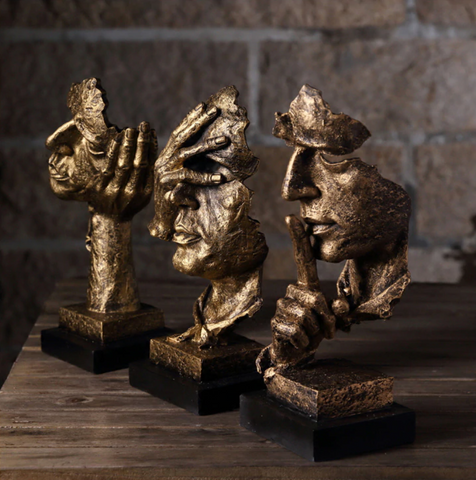 Skanto | Abstrakte Goldskulptur „NordicLine“ – Moderne skandinavische Dekoration