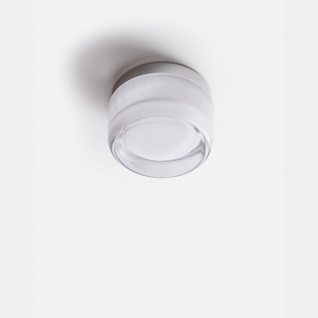 Skanto | LumièreLux – Stilvolle Dellen-Wandleuchte für ein modernes Interieur