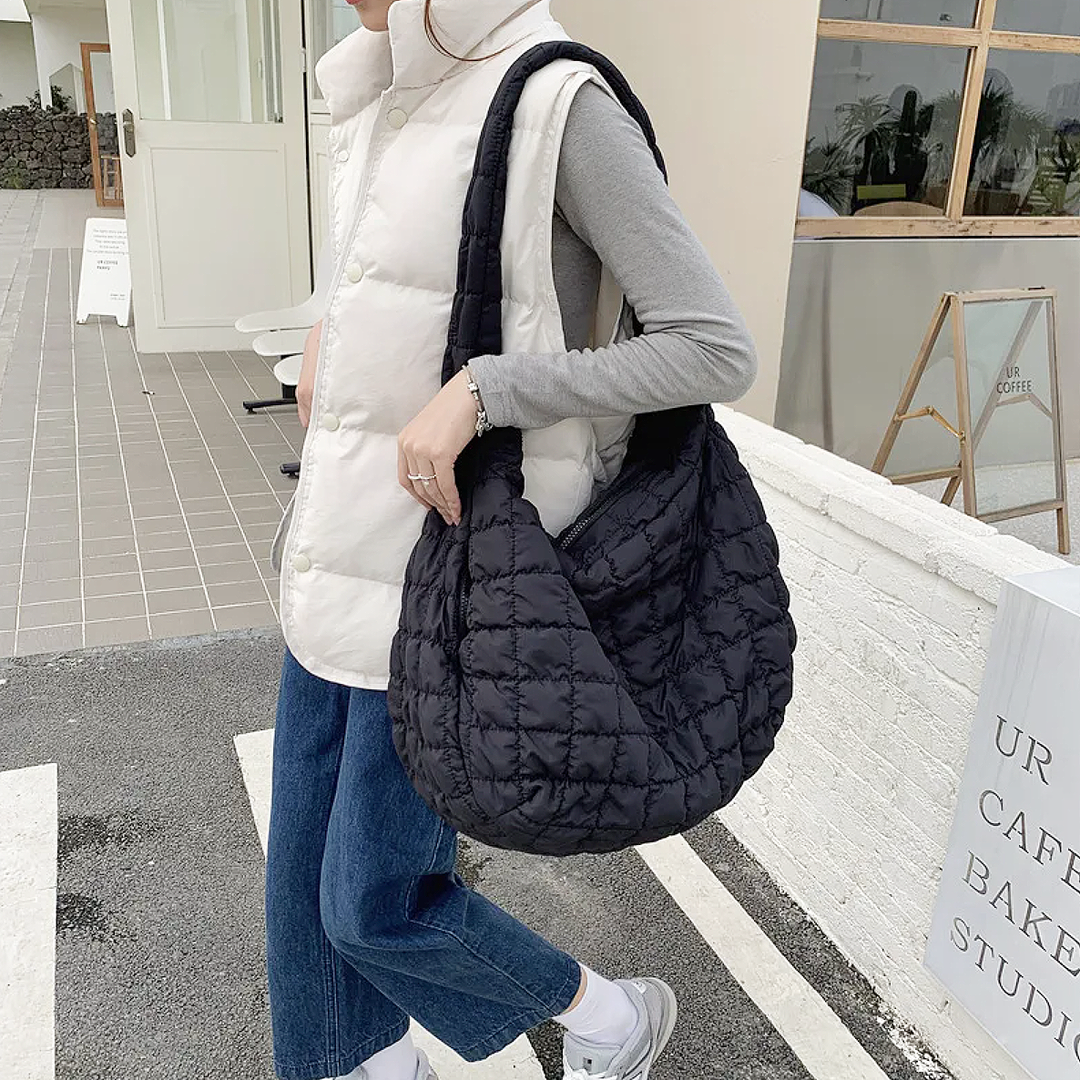 Skanto | Cross Quilt X-Large Umhängetasche