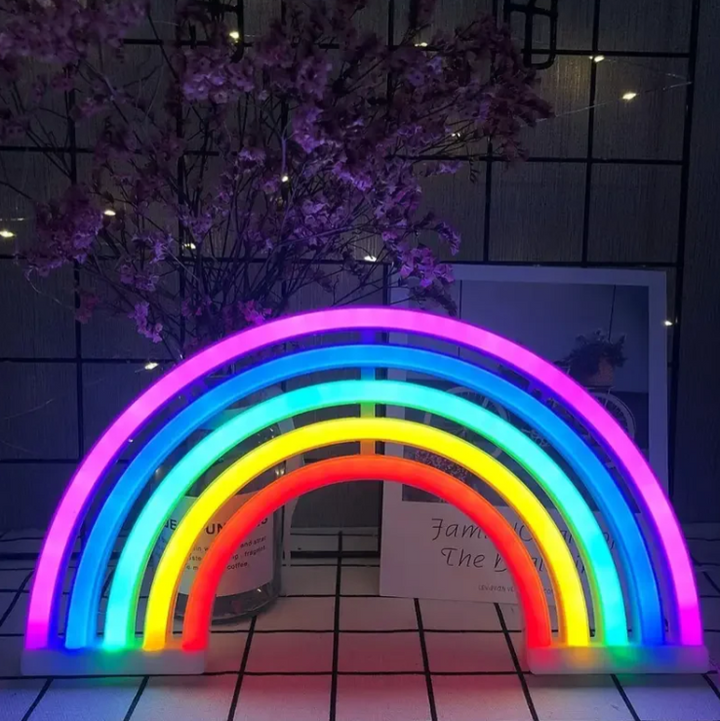 Skanto | Farbenfrohes Regenbogen-Stimmungslicht