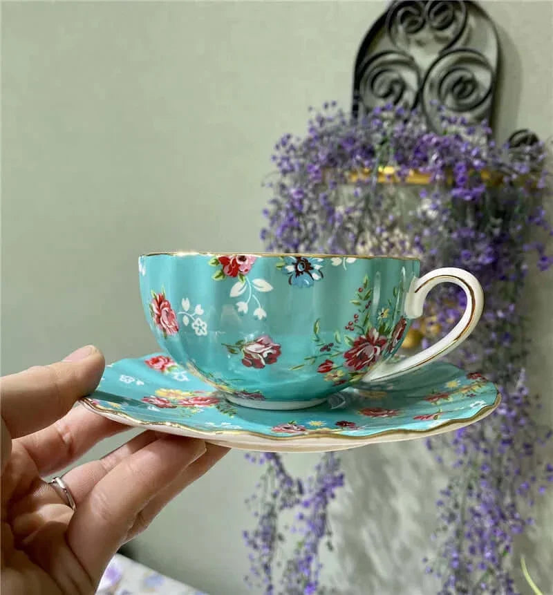 Skanto | Elegante Bone China Porzellan Kaffeetasse – Luxuriöses und einzigartiges Design