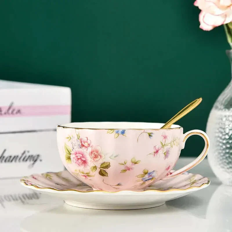 Skanto | Elegante Bone China Porzellan Kaffeetasse – Luxuriöses und einzigartiges Design