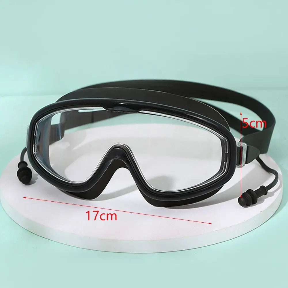 Skanto | Anti-Beschlag Weitsicht-Schwimmbrille mit Ohrstöpseln