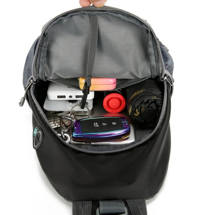 Skanto | SecurePack | Wasserdichter Anti-Diebstahl-Rucksack mit mehreren Fächern – Leichte Crossbody-Reisetasche