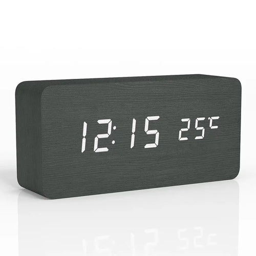 Skanto | Sandsberg Holz Digitalwecker | LED-Anzeige | Modernes Design | Geräuschlos | Umweltfreundlich