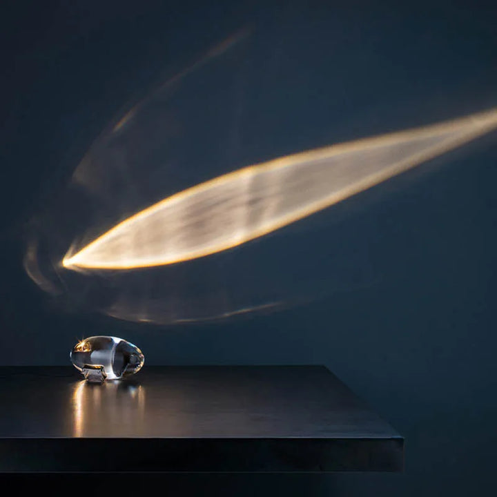 Skanto | Kristall-LED-Tischlampe „Eye of the Sky“ – Italienisches Design Nachttisch-Projektorlampe für Wohn- und Schlafzimmer-Deko