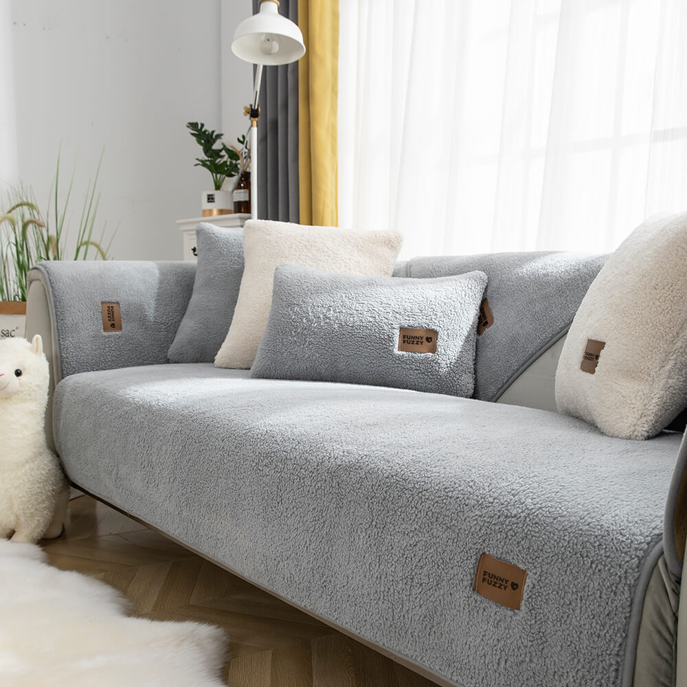 Skanto | Wasserdichter Fleece-Sofabezug, rutschfest, waschbar
