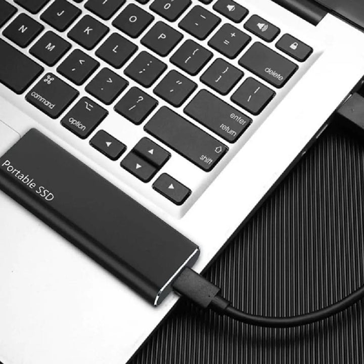 Skanto | Ultradünne 4 TB externe Festplatte für sichere Datenspeicherung