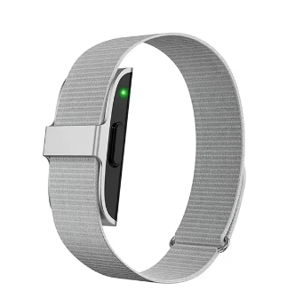 Skanto | LifeTrack Activity Band – Diskreter Fitness-Tracker mit Herzfrequenzmesser und Schrittzähler