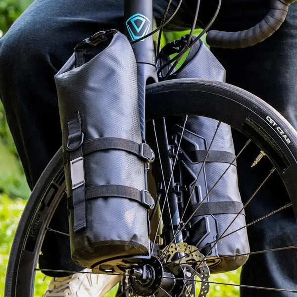 Skanto | Wasserdichte Fahrrad-Gabelsatteltaschen – 5-7L Packtaschen-Set für lange Fahrten & Bikepacking