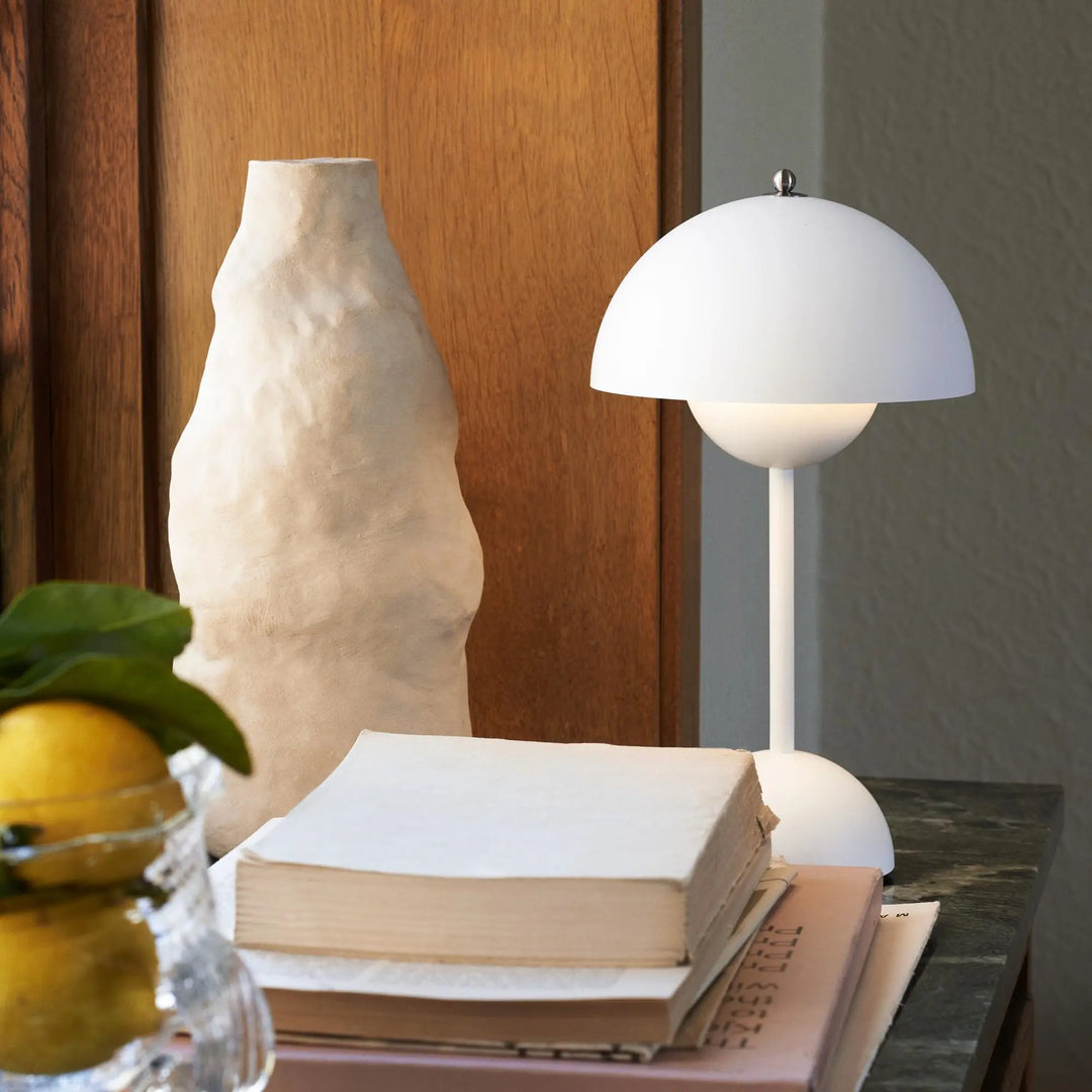 Skanto | LunarGlow – LED-Tischlampe für stimmungsvolle Dekoration