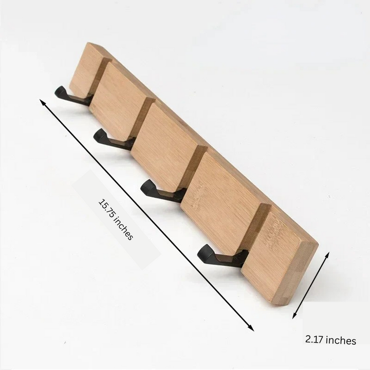 Skanto | Wandgarderobe aus Holz mit versteckten Haken
