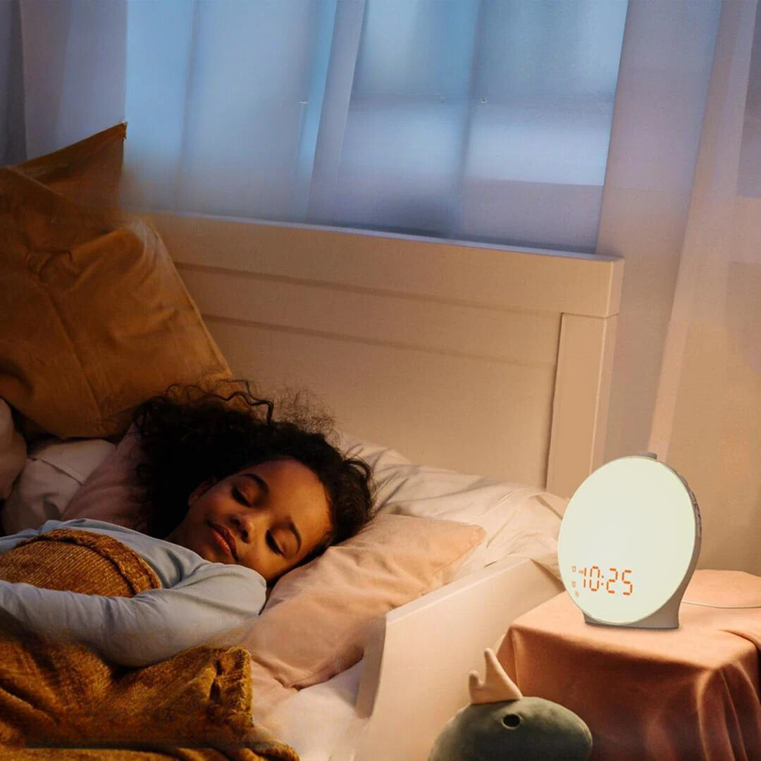 Skanto Skanto | Luxuriöse Sonnenaufgangs-Simulations-Weckerlampe | Beruhigende Klänge, Stimmungslicht & Dual-Alarm für entspannte Morgen
