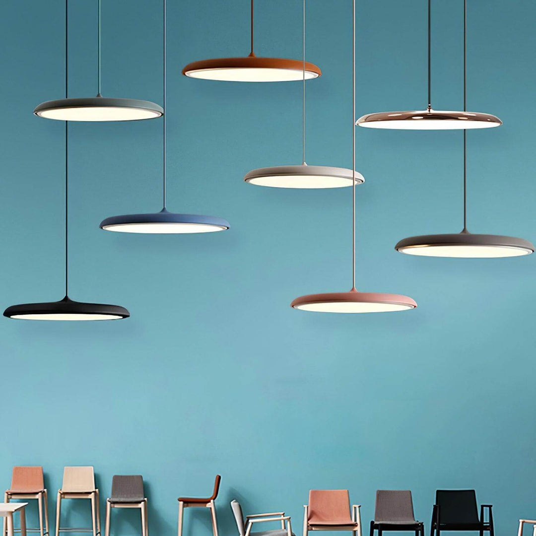 Skanto | Moderne Pendelleuchte mit schlichtem Design für zeitgenössische Interieurs