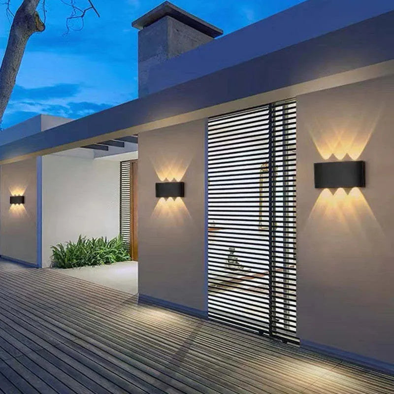 Skanto | Moderne weiße LED wasserdichte Wandleuchte