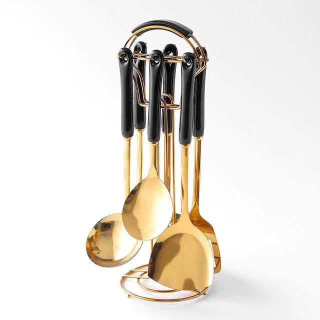 Skanto | Goldene Küchenutensilien mit Ständer