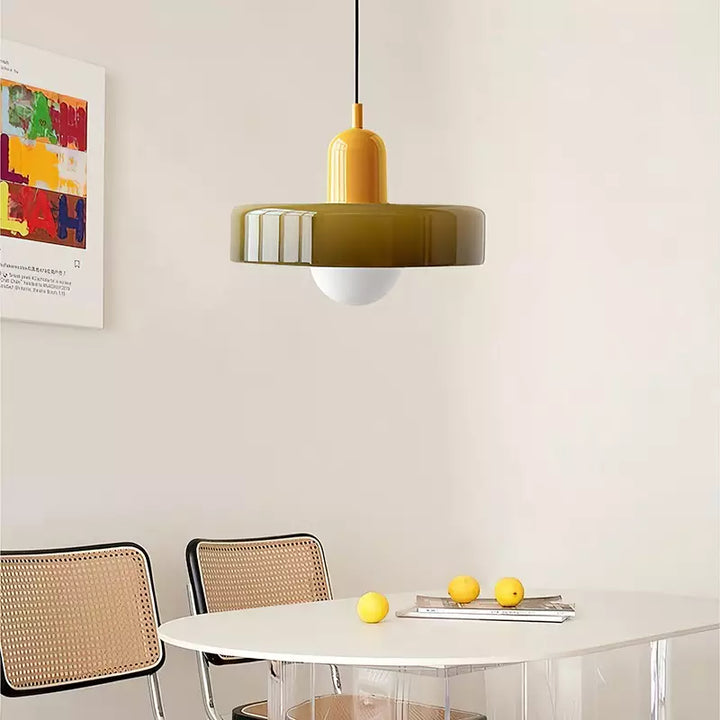 Skanto | Bunte Pendelleuchte im Bauhaus-Stil - StiloGlas