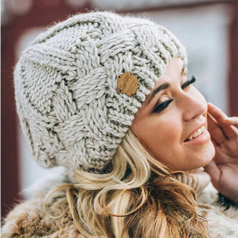 Skanto | Kuschelige Strickmütze – Weiche Wintermütze aus Wollmischung