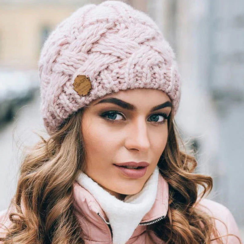 Skanto | Kuschelige Strickmütze – Weiche Wintermütze aus Wollmischung