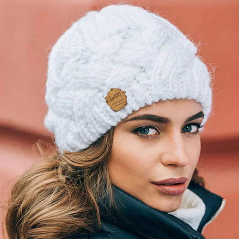 Skanto | Kuschelige Strickmütze – Weiche Wintermütze aus Wollmischung