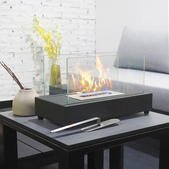Skanto | Funktionale und moderne Kaminplattform